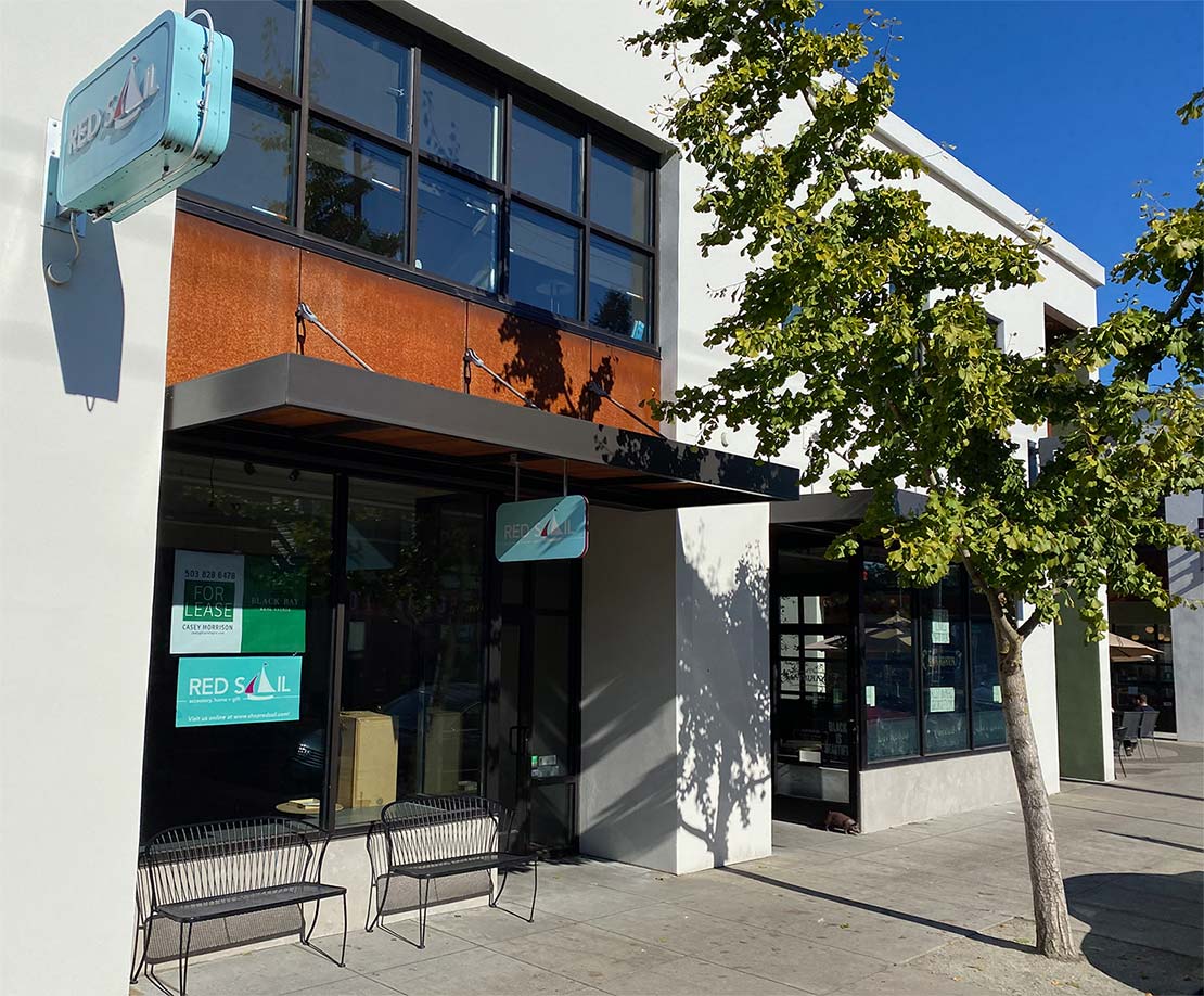 Clean Exterior Commercial Windows
