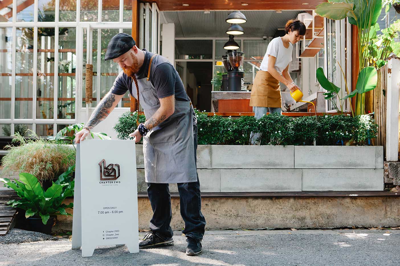 Clean storefront for better marketing and brand image.