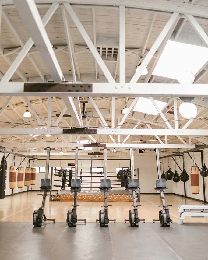 running-machines-bendits running machines in a gym facility