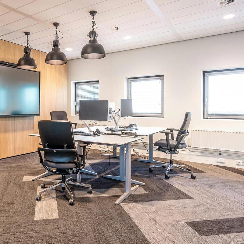 Clean commercial office