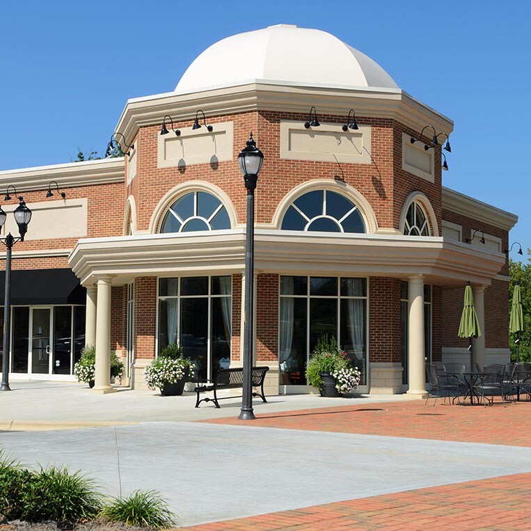 Clean commercial exteriors and parking lot
